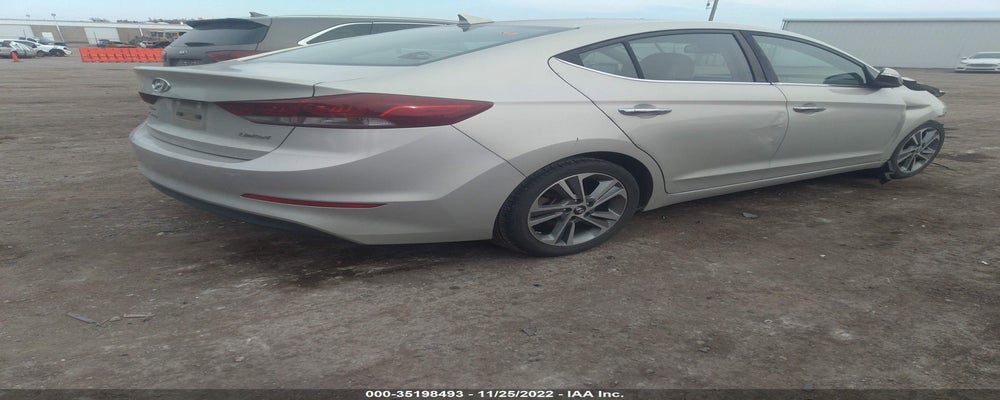 KMHD84LF4HU077102 2017 HYUNDAI ELANTRA photo no. 4
