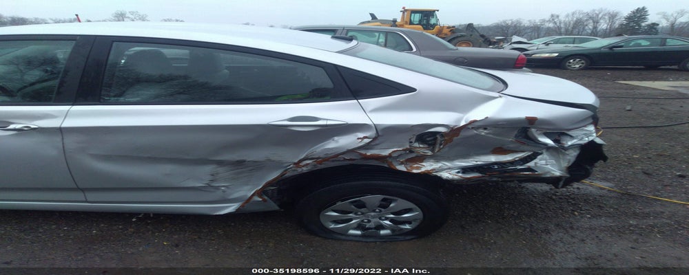 KMHCT4AE4HU327376 2017 HYUNDAI ACCENT photo no. 6
