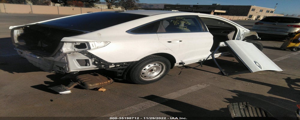 5NPE24AF2GH392728 2016 HYUNDAI SONATA photo no. 4
