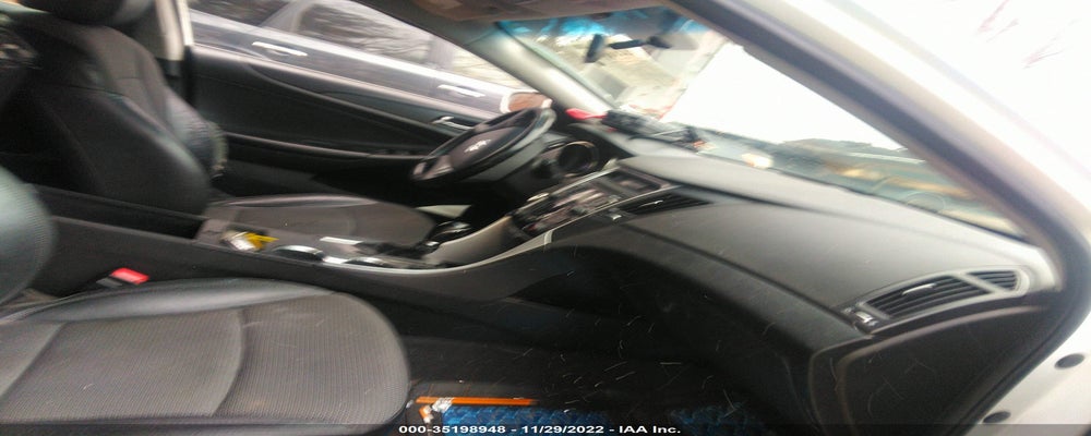 5NPEC4AC3BH270925 2011 HYUNDAI SONATA photo no. 5