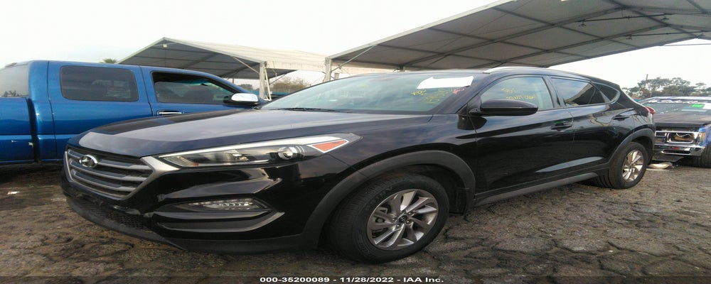 KM8J33A49HU268091 2017 HYUNDAI TUCSON photo no. 2