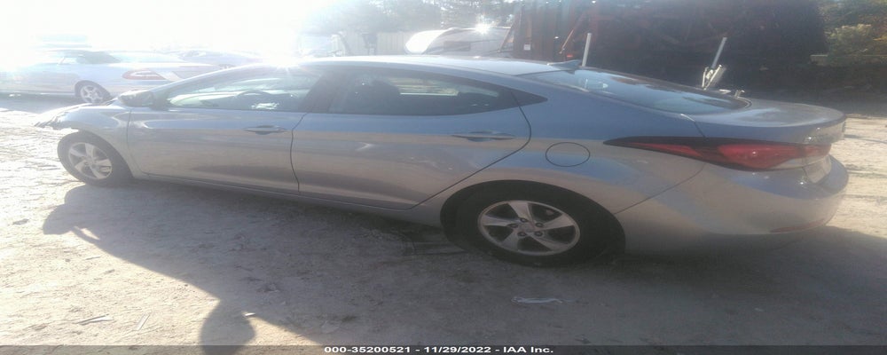 5NPDH4AE2FH637981 2015 HYUNDAI ELANTRA photo no. 3