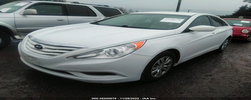 5NPEB4AC4DH606474 2013 HYUNDAI SONATA photo no. 2
