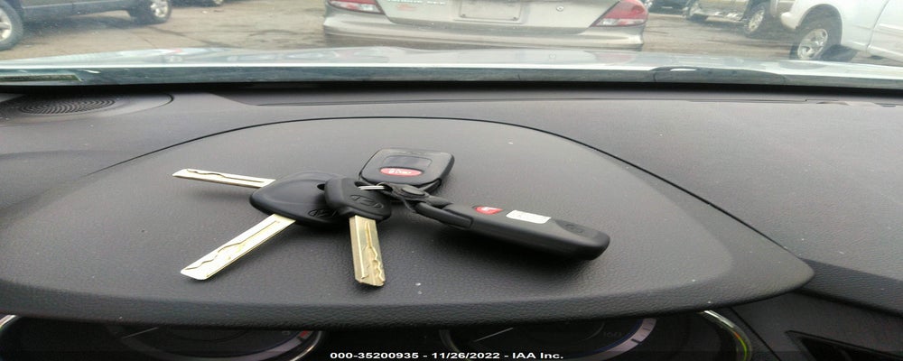 5NPEB4AC2BH084537 2011 HYUNDAI SONATA photo no. 11