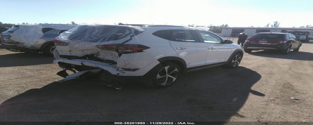 KM8J3CA26GU268563 2016 HYUNDAI TUCSON photo no. 4