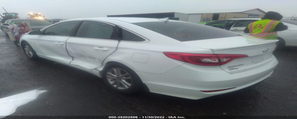 5NPE24AF0HH484177 2017 HYUNDAI SONATA photo no. 3