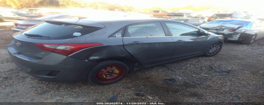 KMHD35LH1GU287239 2016 HYUNDAI ELANTRA GT photo no. 4