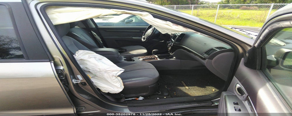 5XYZH4AG7BG066688 2011 HYUNDAI SANTA FE photo no. 5