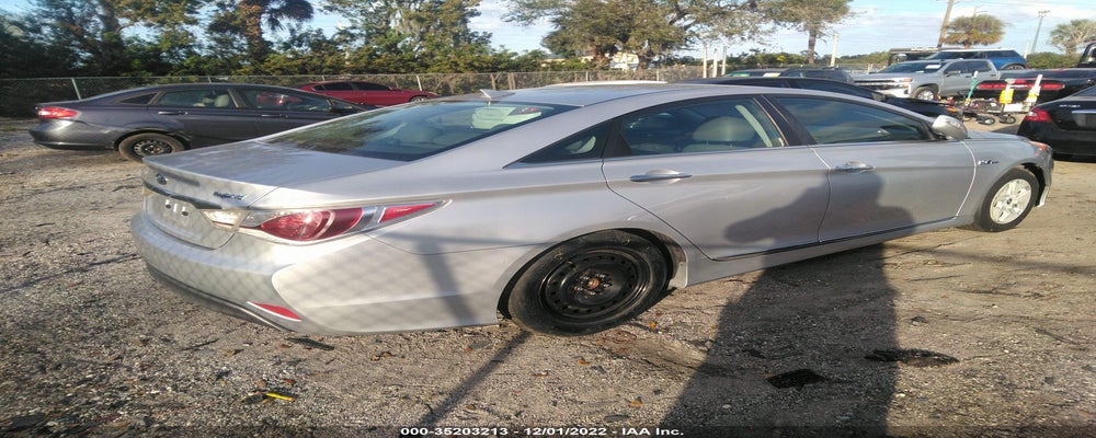 KMHEC4A4XCA043633 2012 HYUNDAI SONATA photo no. 4