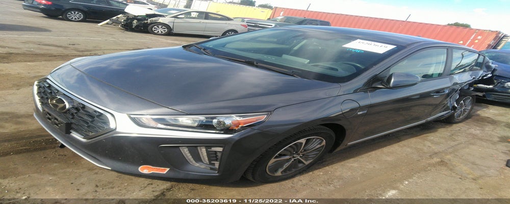 KMHC65LD1LU198443 2020 HYUNDAI IONIQ PLUG-IN HYBRID photo no. 2