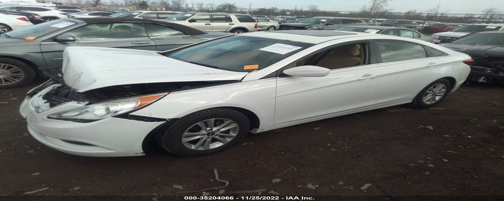 5NPEB4AC1BH237862 2011 HYUNDAI SONATA photo no. 2