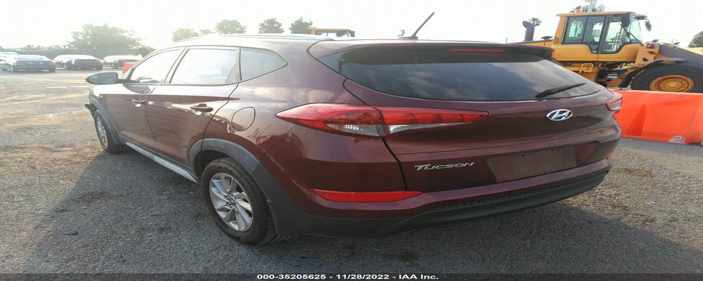 KM8J33A41HU396082 2017 HYUNDAI TUCSON photo no. 3