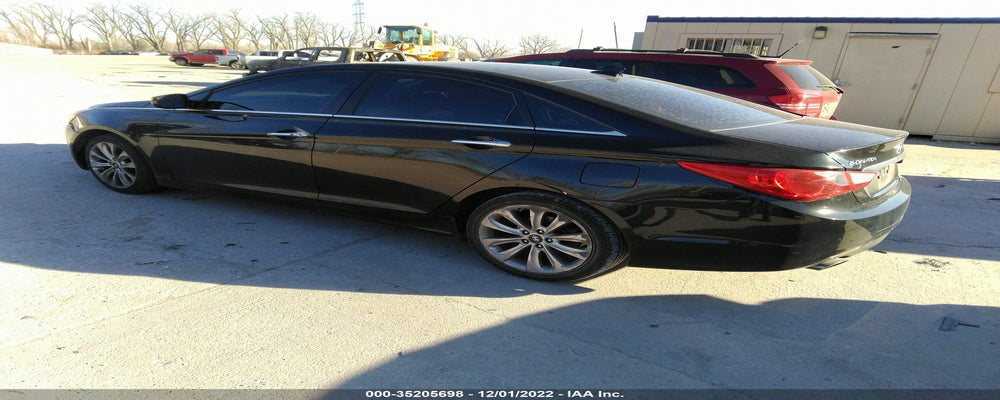 5NPEC4AC3BH277700 2011 HYUNDAI SONATA photo no. 3