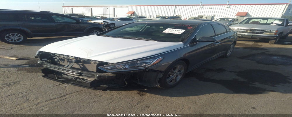 5NPE34AF0KH744744 2019 HYUNDAI SONATA photo no. 2