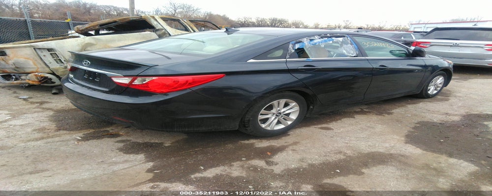 5NPEB4AC2DH716357 2013 HYUNDAI SONATA photo no. 4