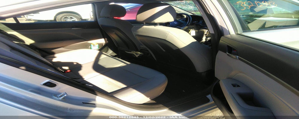 5NPD84LF5JH258133 2018 HYUNDAI ELANTRA photo no. 8