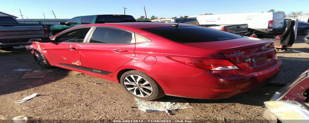 KMHCU4AE6FU822589 2015 HYUNDAI ACCENT photo no. 3