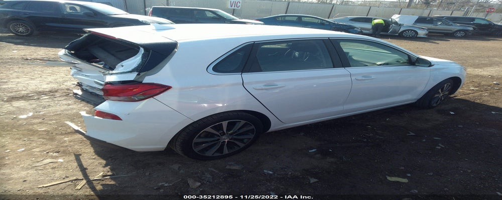 KMHH35LE9KU088617 2019 HYUNDAI ELANTRA GT photo no. 4