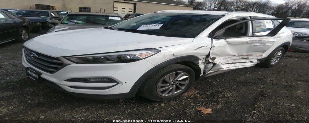 KM8J3CA47JU739371 2018 HYUNDAI TUCSON photo no. 2