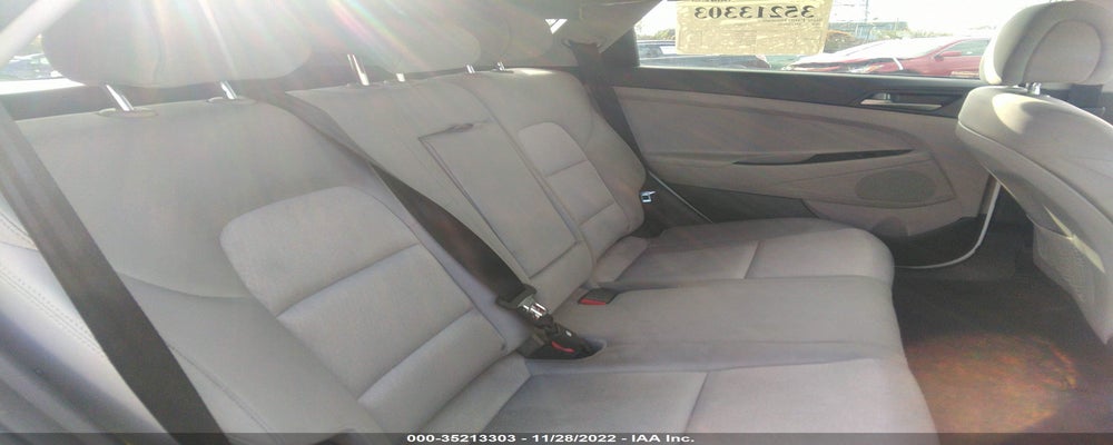 KM8J3CA47JU739371 2018 HYUNDAI TUCSON photo no. 8