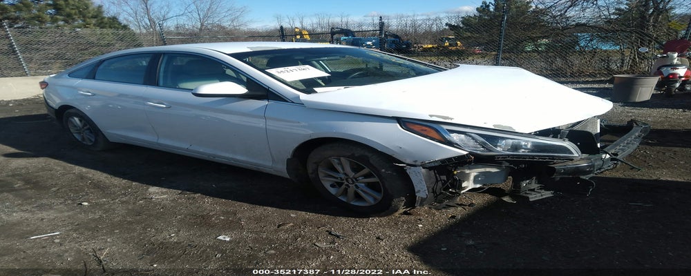 5NPE24AF5FH226928 2015 HYUNDAI SONATA photo no. 2