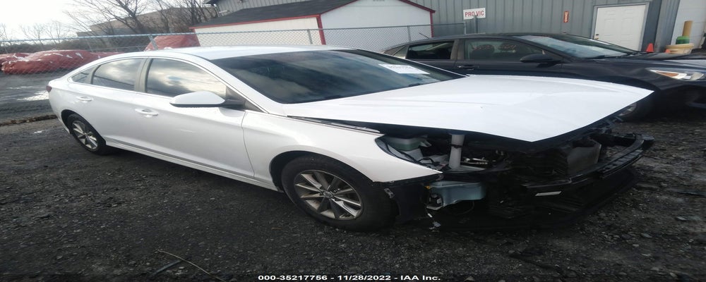 5NPE24AFXJH680648 2018 HYUNDAI SONATA photo no. 4