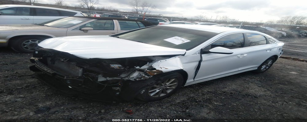 5NPE24AFXJH680648 2018 HYUNDAI SONATA photo no. 2