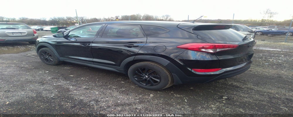 KM8J2CA44JU639358 2018 HYUNDAI TUCSON photo no. 3