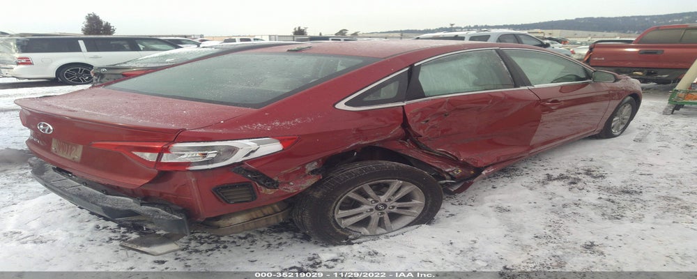 5NPE24AF3HH456132 2017 HYUNDAI SONATA photo no. 4