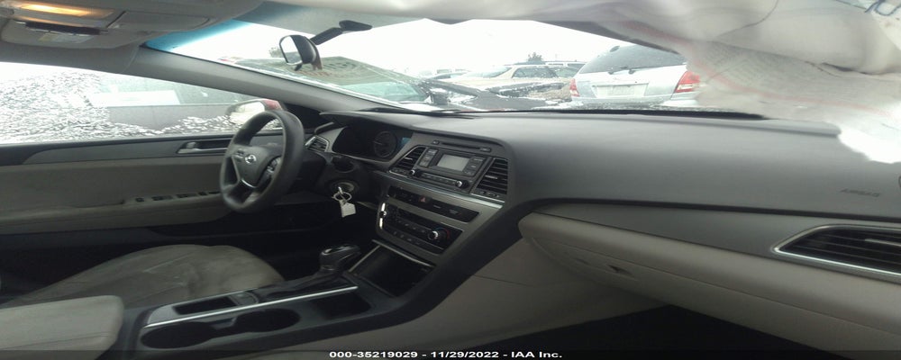 5NPE24AF3HH456132 2017 HYUNDAI SONATA photo no. 5