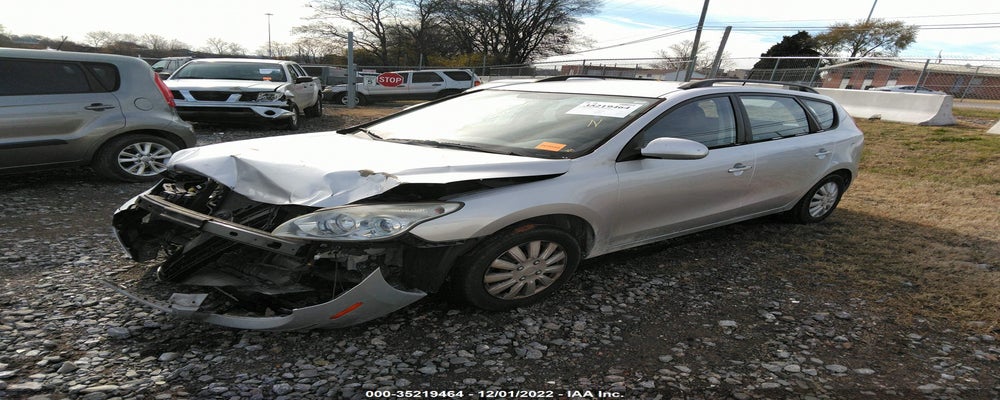 KMHDC8AE1AU067696 2010 HYUNDAI ELANTRA TOURING photo no. 2