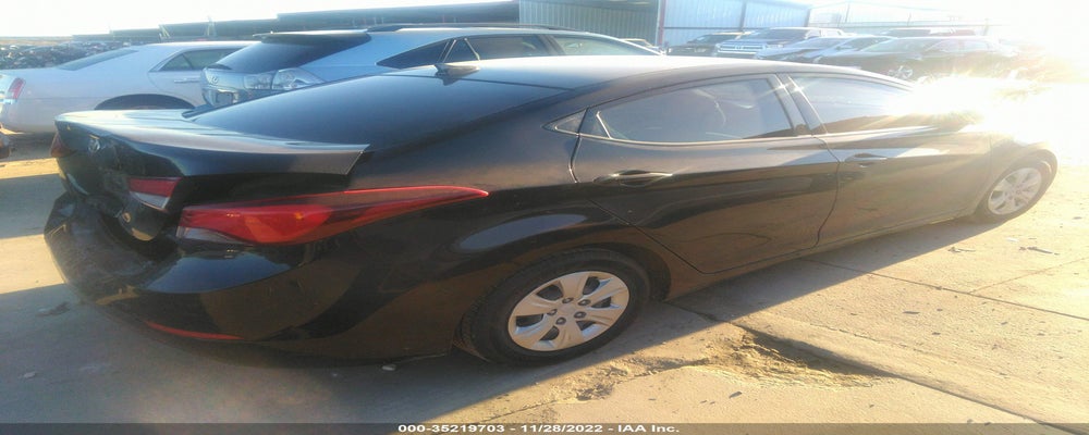 KMHDH4AE8GU628477 2016 HYUNDAI ELANTRA photo no. 4