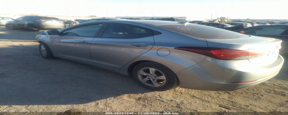 5NPDH4AE4FH556125 2015 HYUNDAI ELANTRA photo no. 3