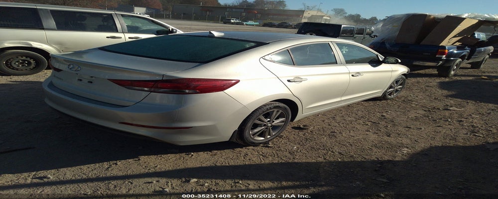 5NPD84LF4HH062582 2017 HYUNDAI ELANTRA photo no. 4