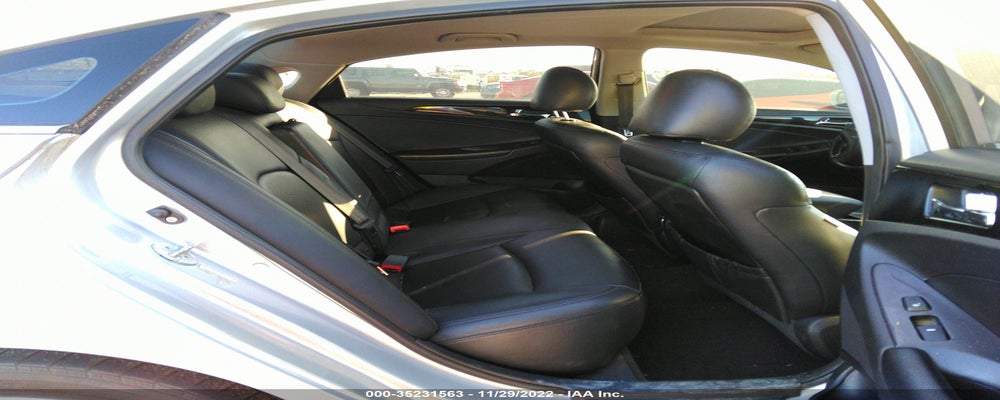5NPEC4AC1BH064874 2011 HYUNDAI SONATA photo no. 8