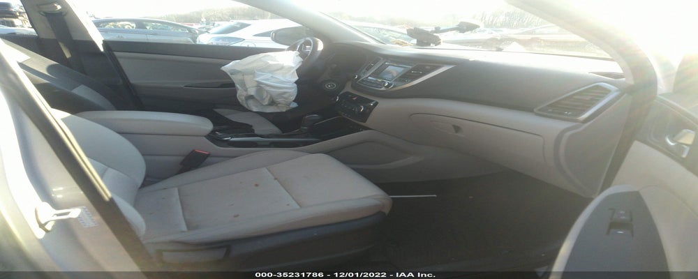 KM8J2CA40JU651569 2018 HYUNDAI TUCSON photo no. 5