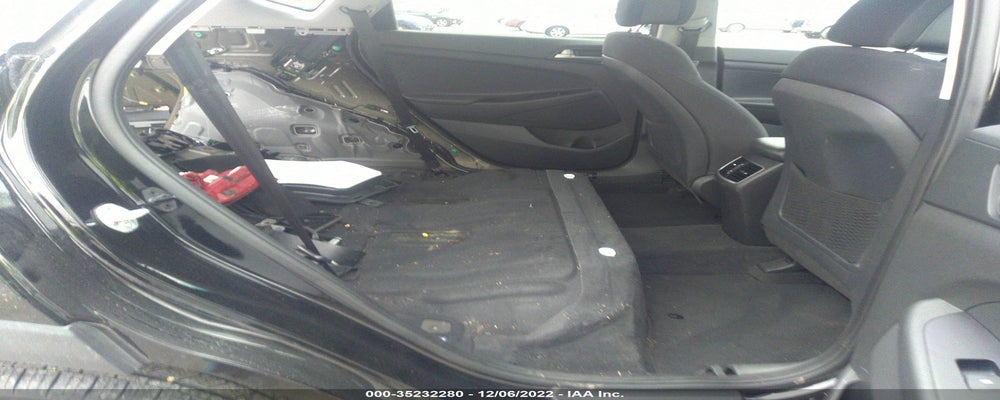 KM8J33A21JU700175 2018 HYUNDAI TUCSON photo no. 8