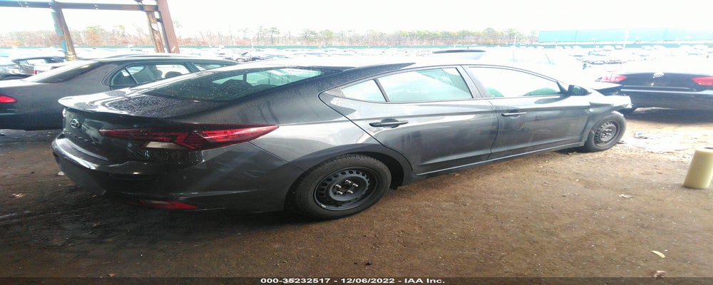 5NPD74LF3LH552717 2020 HYUNDAI ELANTRA photo no. 4