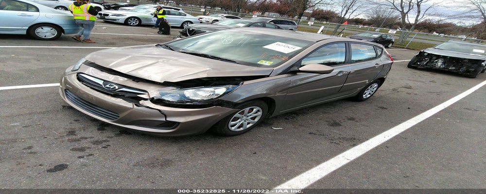 KMHCT5AE3EU180694 2014 HYUNDAI ACCENT photo no. 2