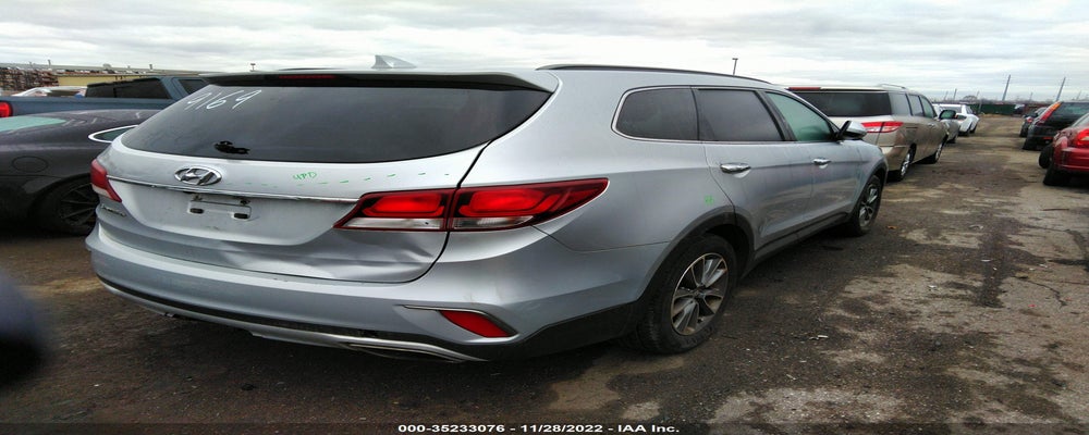 KM8SM4HF9HU169169 2017 HYUNDAI SANTA FE photo no. 4