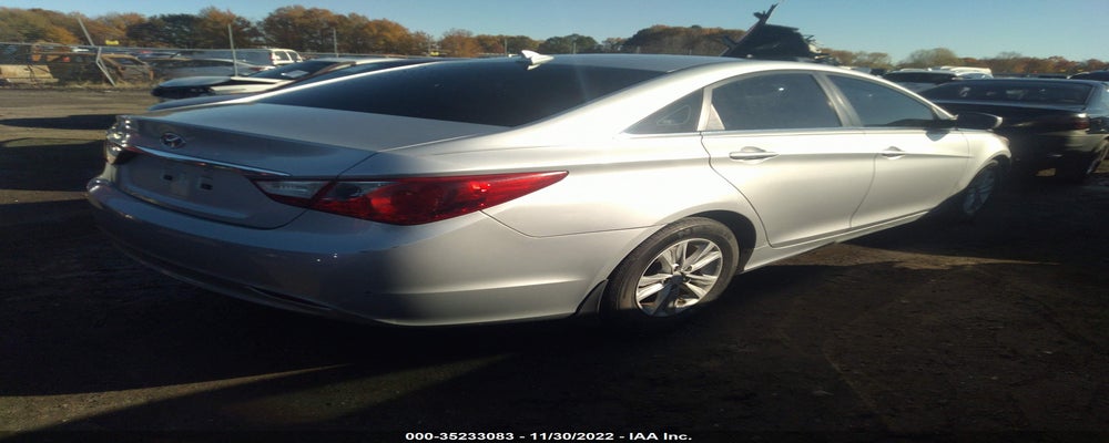 5NPEB4AC2DH584393 2013 HYUNDAI SONATA photo no. 4