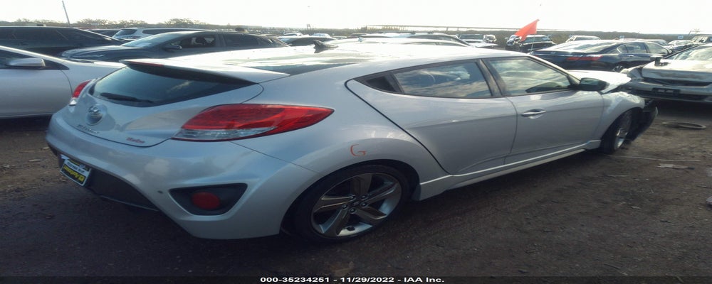KMHTC6AE0FU243953 2015 HYUNDAI VELOSTER photo no. 4