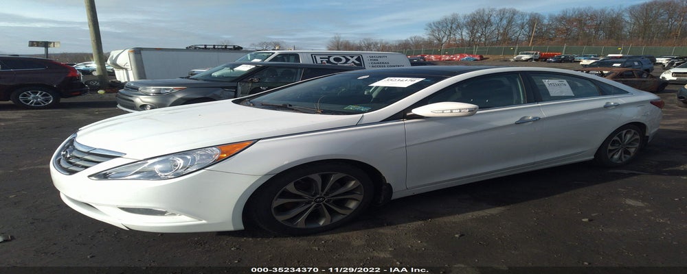 5NPEC4AB2DH645620 2013 HYUNDAI SONATA photo no. 2