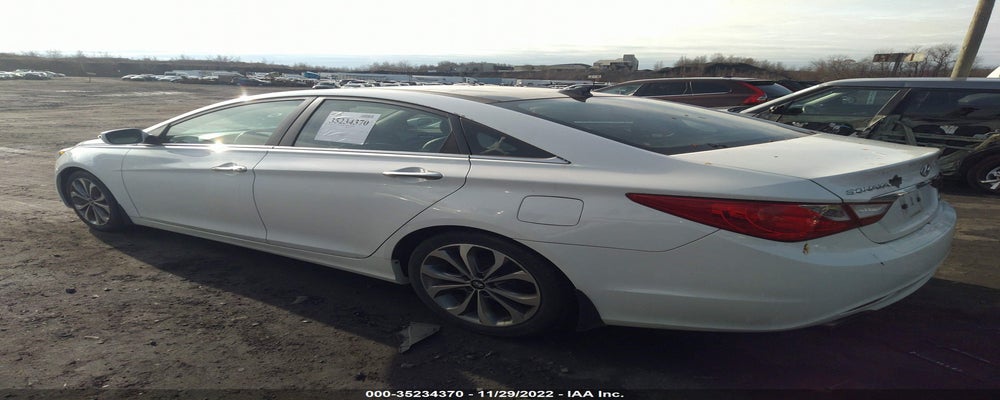 5NPEC4AB2DH645620 2013 HYUNDAI SONATA photo no. 3