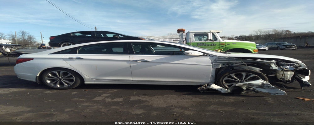 5NPEC4AB2DH645620 2013 HYUNDAI SONATA photo no. 6