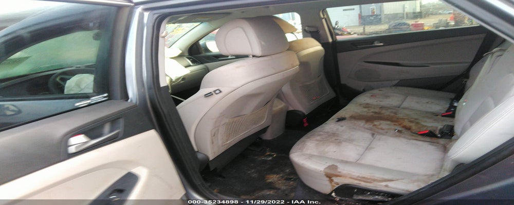 KM8J3CA4XJU623601 2018 HYUNDAI TUCSON photo no. 8