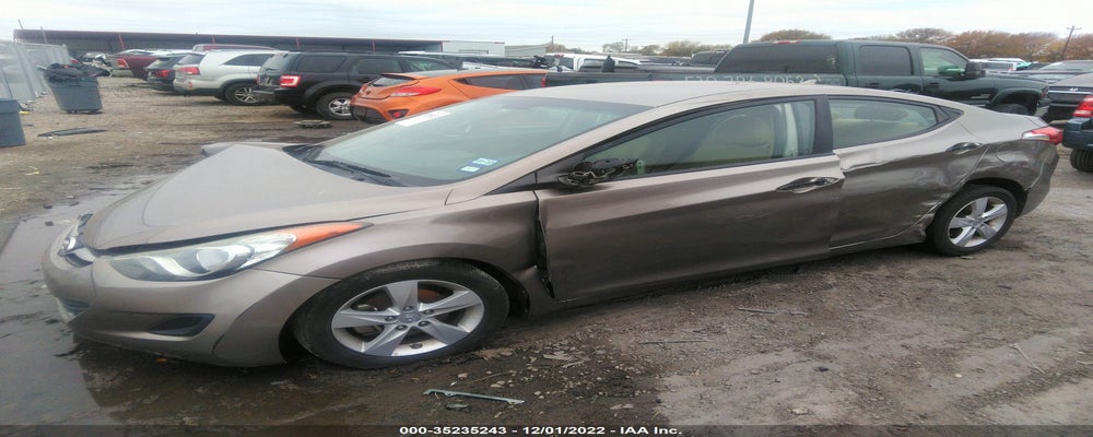5NPDH4AE7DH306410 2013 HYUNDAI ELANTRA photo no. 2