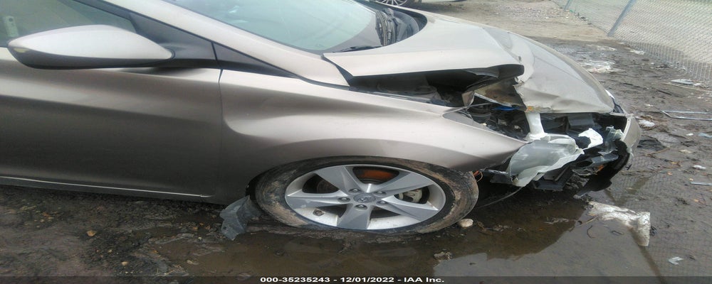 5NPDH4AE7DH306410 2013 HYUNDAI ELANTRA photo no. 6