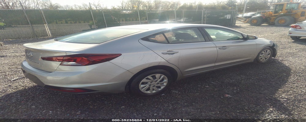 5NPD74LF8LH555581 2020 HYUNDAI ELANTRA photo no. 4