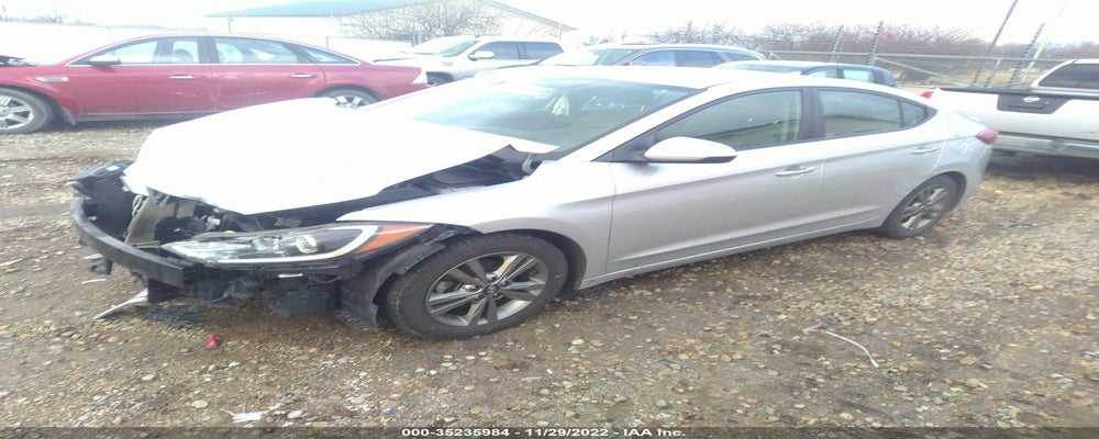 5NPD84LF4JH369238 2018 HYUNDAI ELANTRA photo no. 2
